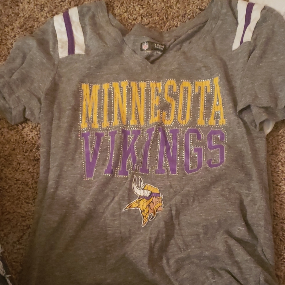 Vikings tee